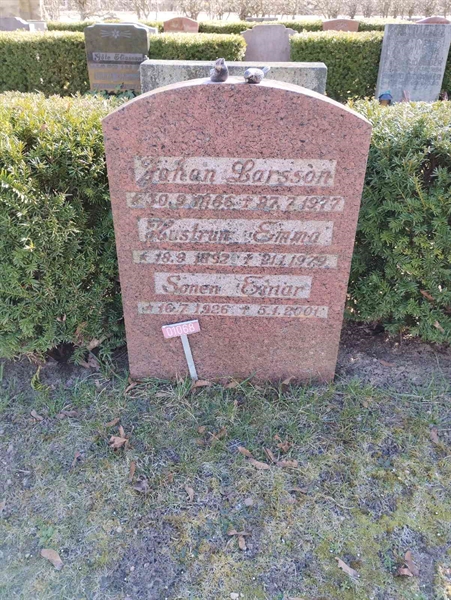 Grave number: NÅ U01    68