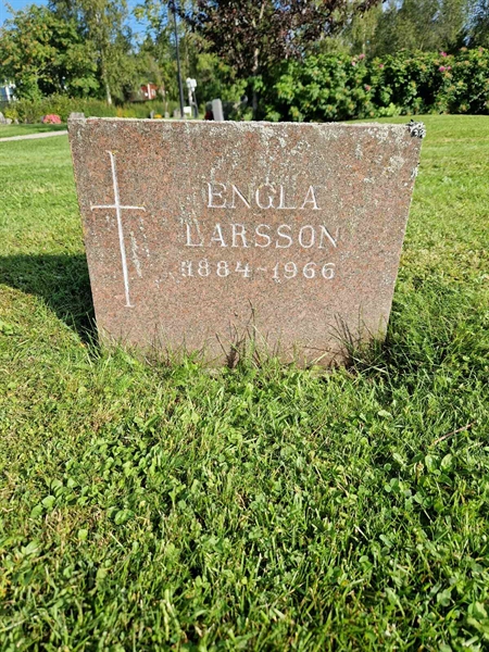 Grave number: 1 16    33