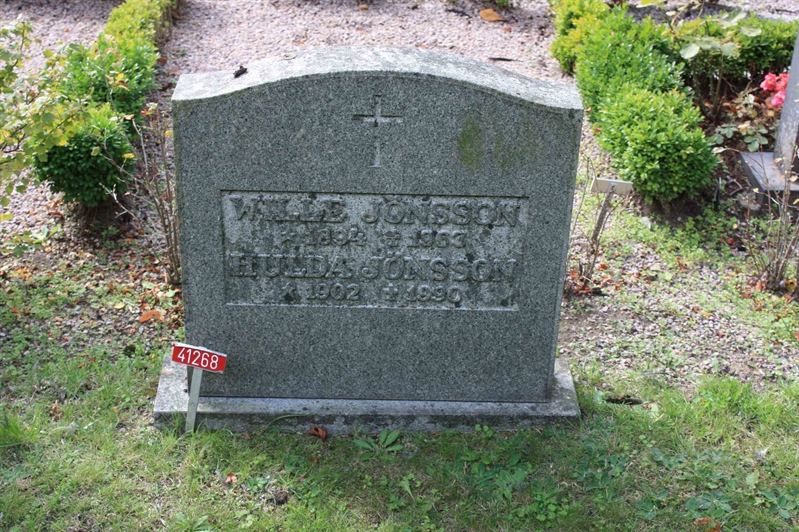 Grave number: Ö U05    51