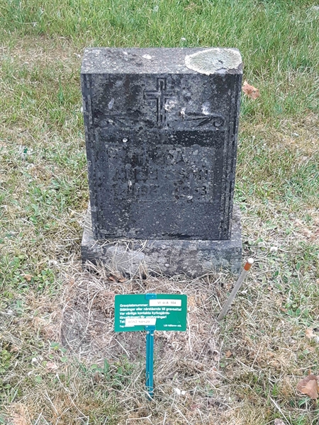 Grave number: VI Ö:A   104