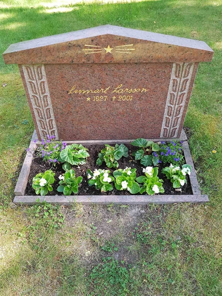 Grave number: 01 14134