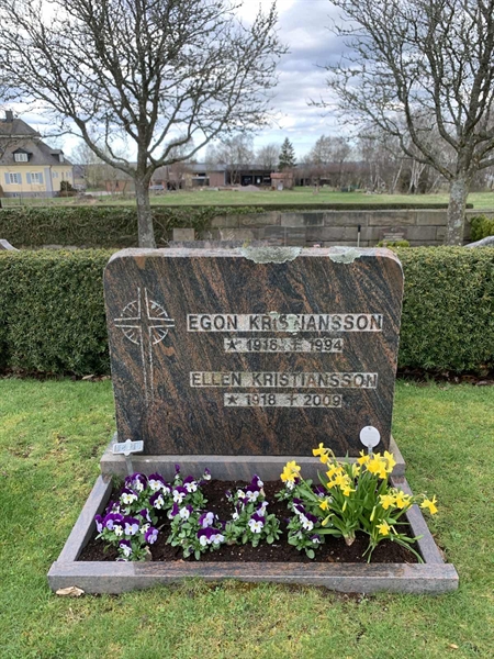 Grave number: SÖ L    18, 19