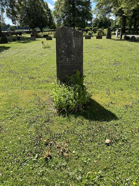 Grave number: 2 G  741-742