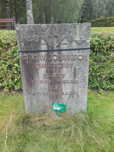 Grave number: KA 07     2