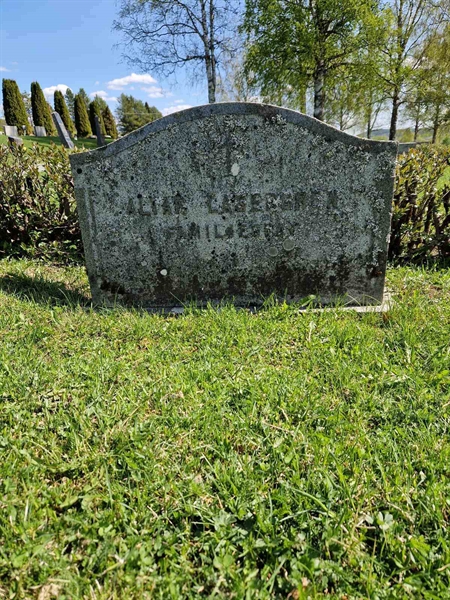 Grave number: 501 18 3669-3671