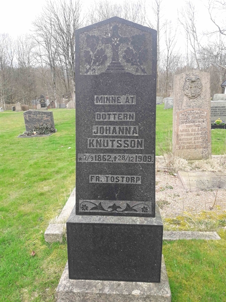 Grave number: TÖ 4   244