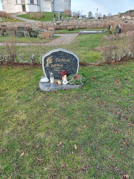 Grave number: K1 01   104