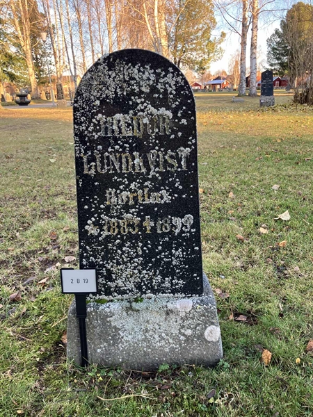 Hautatunnus: 2 B    19