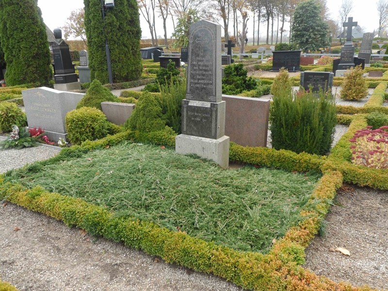 Grave number: ÖT GVK5  14:1, 14:2, 14:3