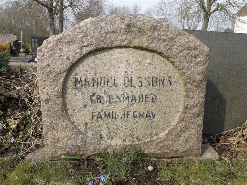 Grave number: TÖ 5   311