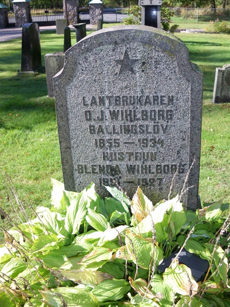 Grave number: SB 01    19