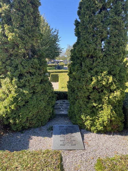 Grave number: VK III   181