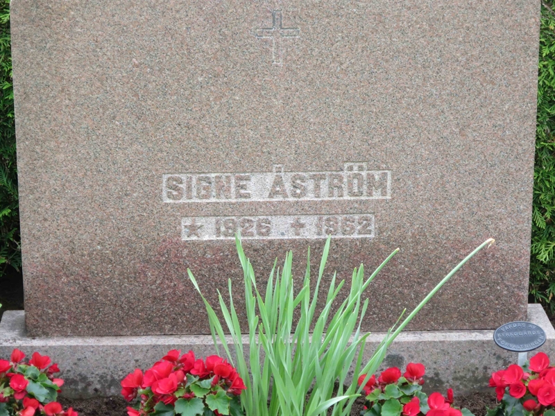 Grave number: HÖB 61     2