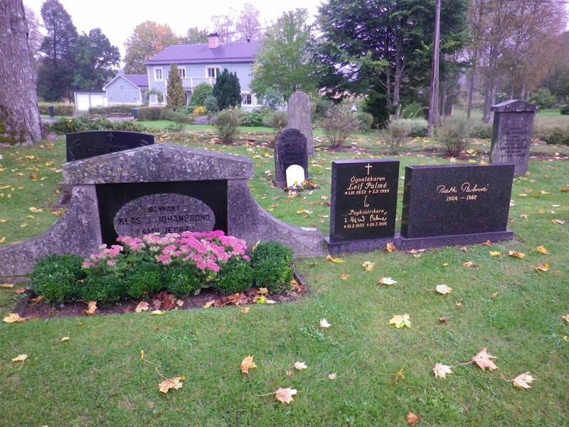 Hautatunnus: LO D   104, 105, 106