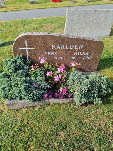 Grave number: F 02    34, 35