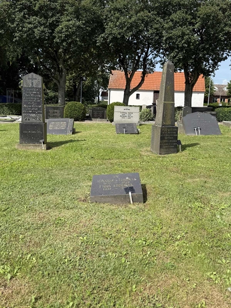 Hautatunnus: ON D   320, 321