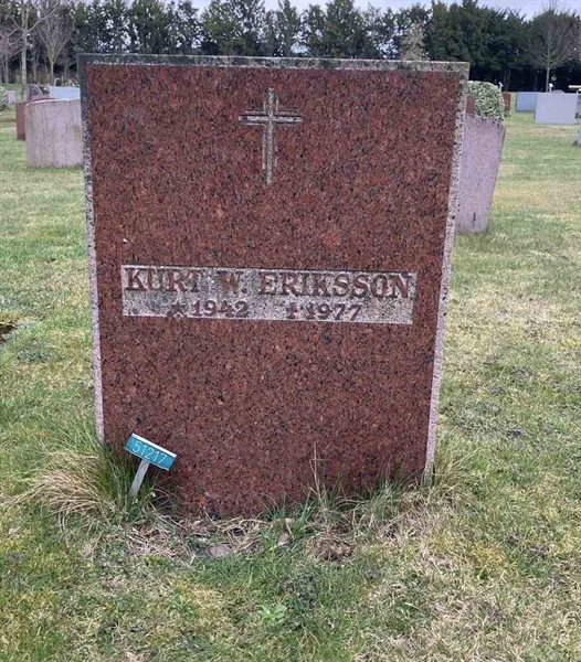 Grave number: R 01 289