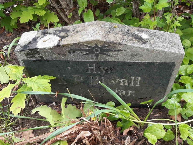 Grave number: NO 23   221