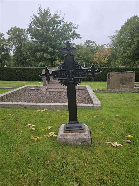Grave number: Fr 4   279-280