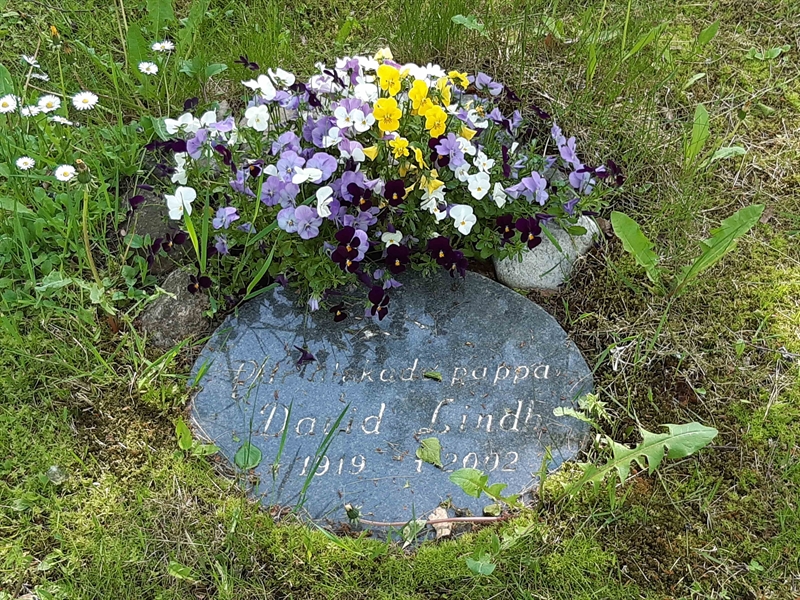 Grave number: KA 15   174