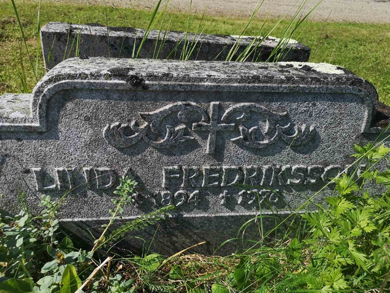 Hautatunnus: PK   300