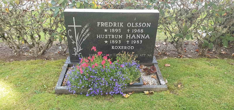 Grave number: N 005  0023, 0024