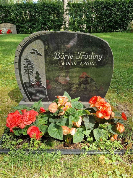 Grave number: 1 KV.4    47
