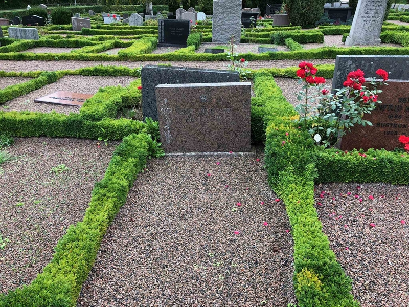 Grave number: Kå 25    30