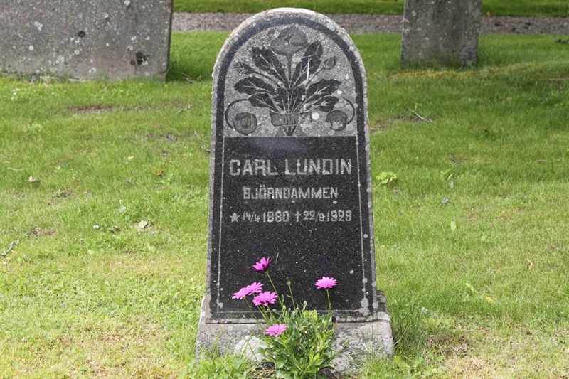 Grave number: GK NASAR    66
