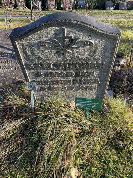 Gravnummer: GK A 3   585