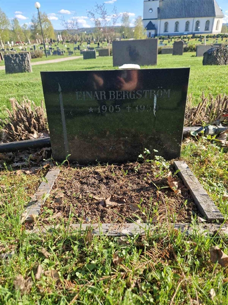 Grave number: 1 18    83