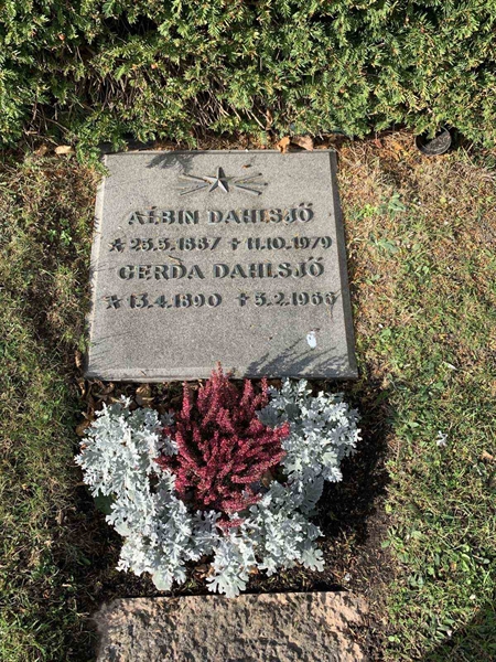 Grave number: NK I:u   306