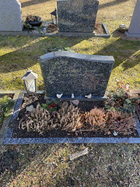 Grave number: VV 1   197