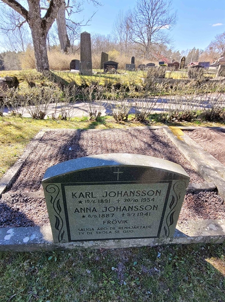 Grave number: JÄ 3   11