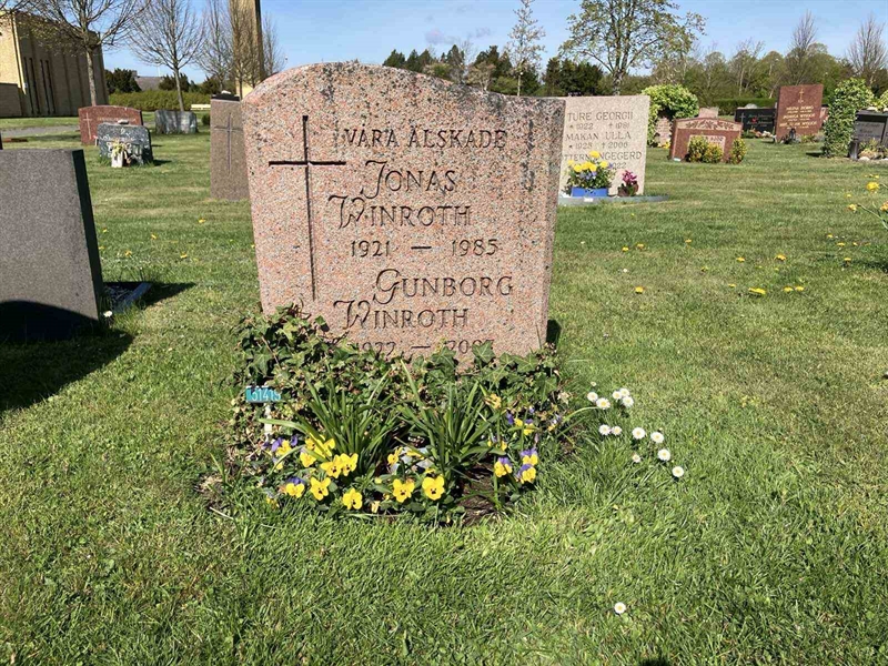 Grave number: R 01 569