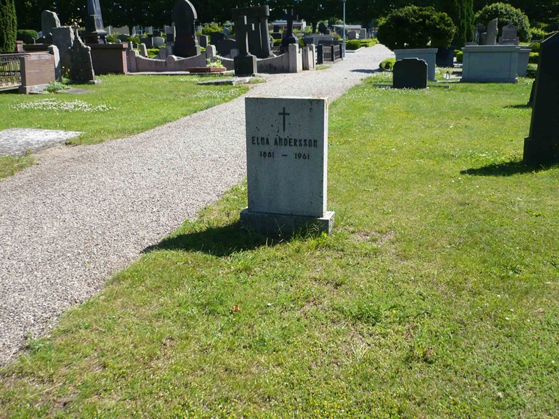 Grave number: 1 6     1
