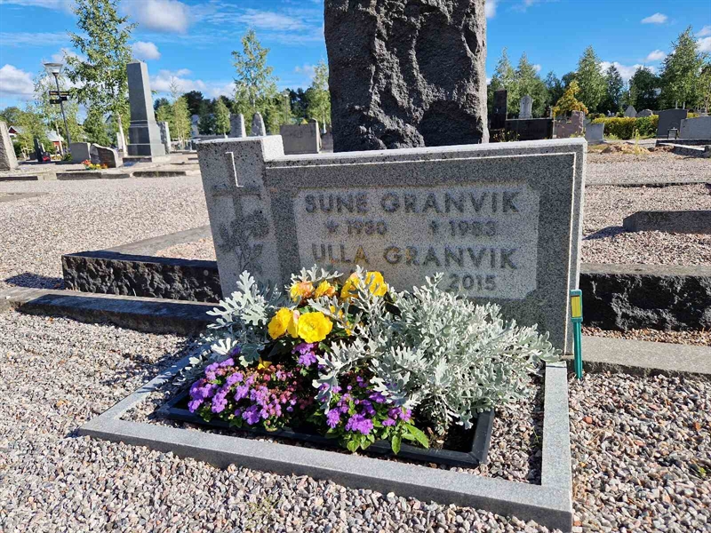 Grave number: 2 06   186