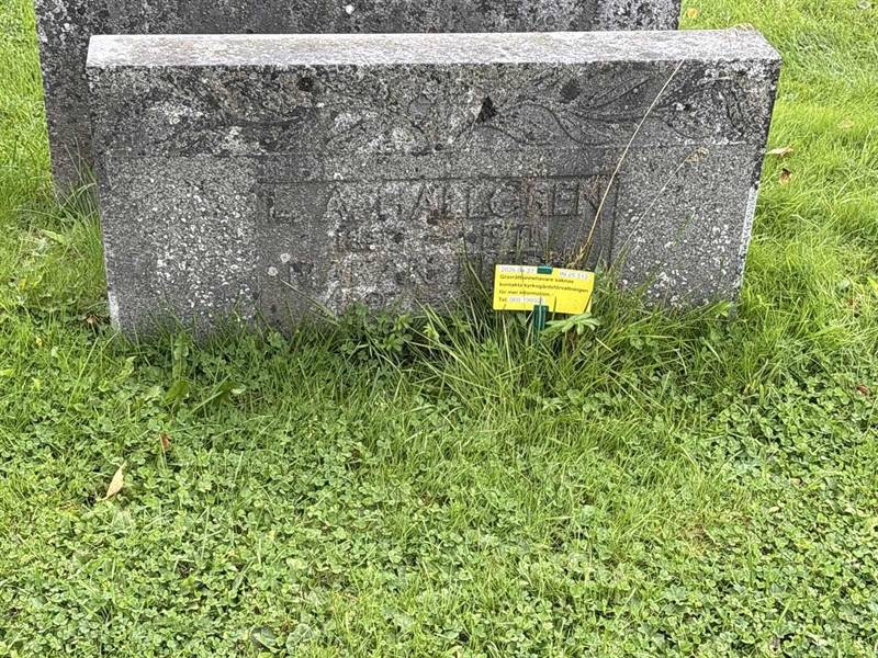 Grave number: IN 25   513