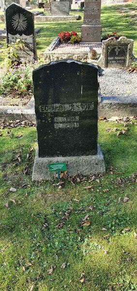 Grave number: SG 02   410