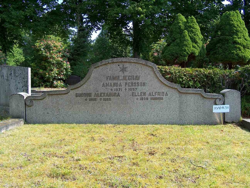 Grave number: HÖB 10   301