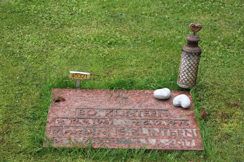 Grave number: Ö 45   321