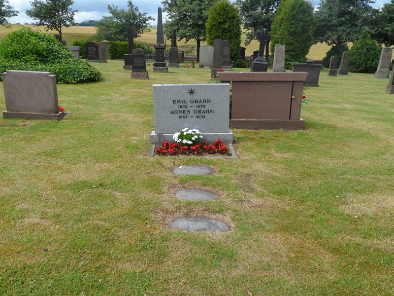 Grave number: ÖV A    61