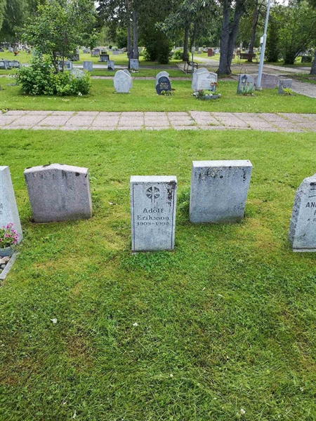 Hautatunnus: NK 13    72