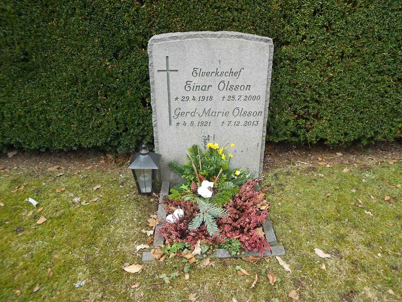 Grave number: NÅ N3   156, 157