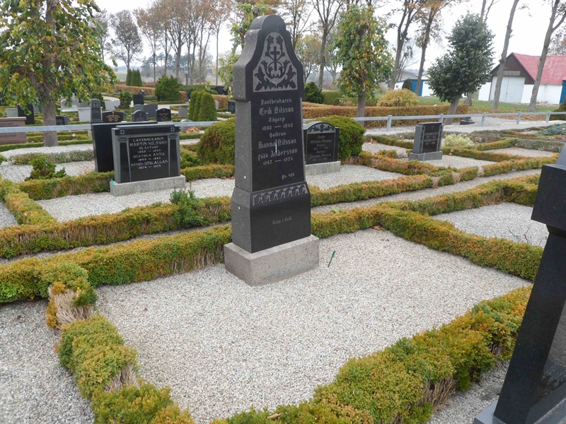Grave number: ÖT GVK2  37:1, 37:2, 37:3