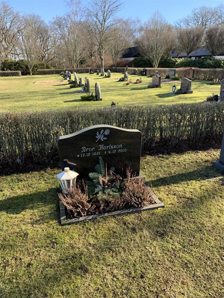 Grave number: SÖ S     6