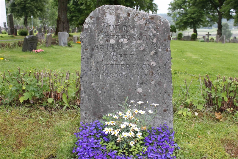 Grave number: GK SUNEM    43, 44