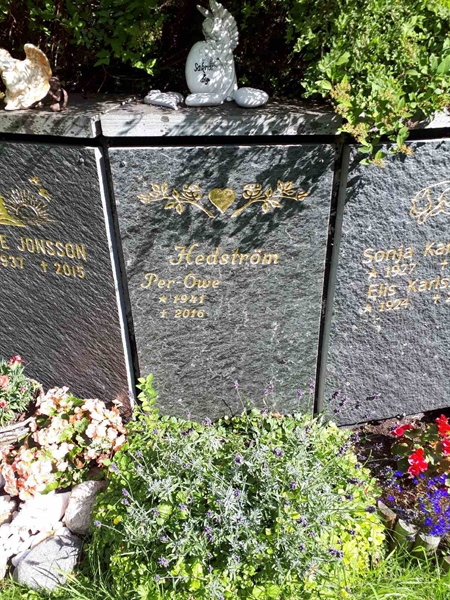 Hautatunnus: GK U 4   348