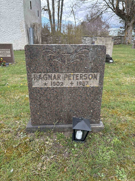 Hautatunnus: FA   129