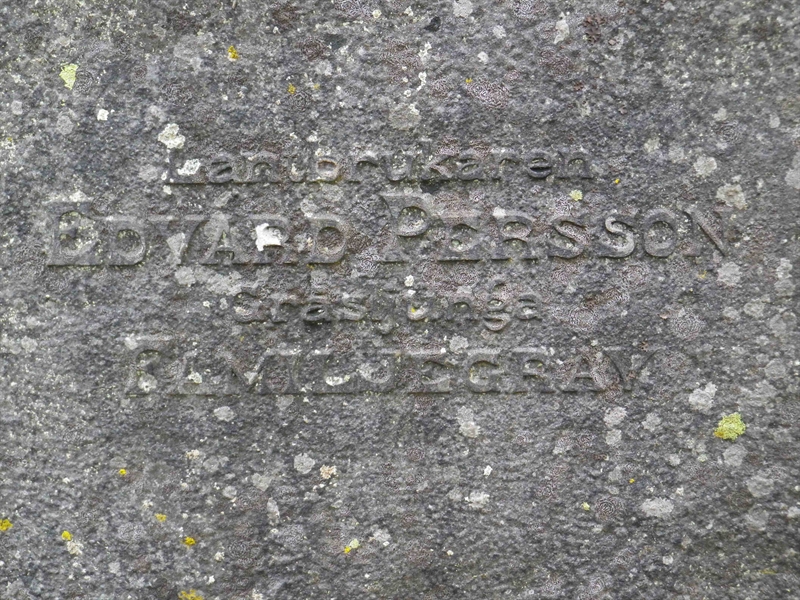 Grave number: VI H    37, 38, 39